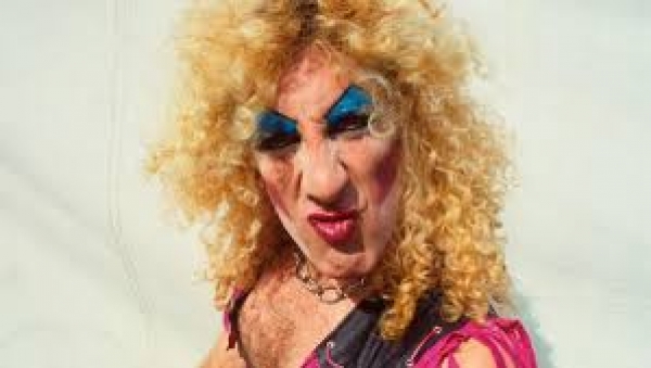 NFL has Dee Snider in a Twist